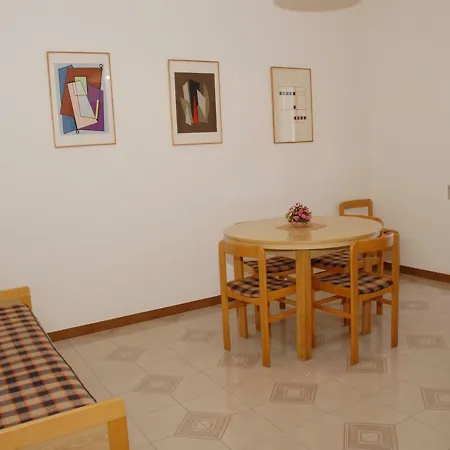A 80 Mt Dal Mare Apartment